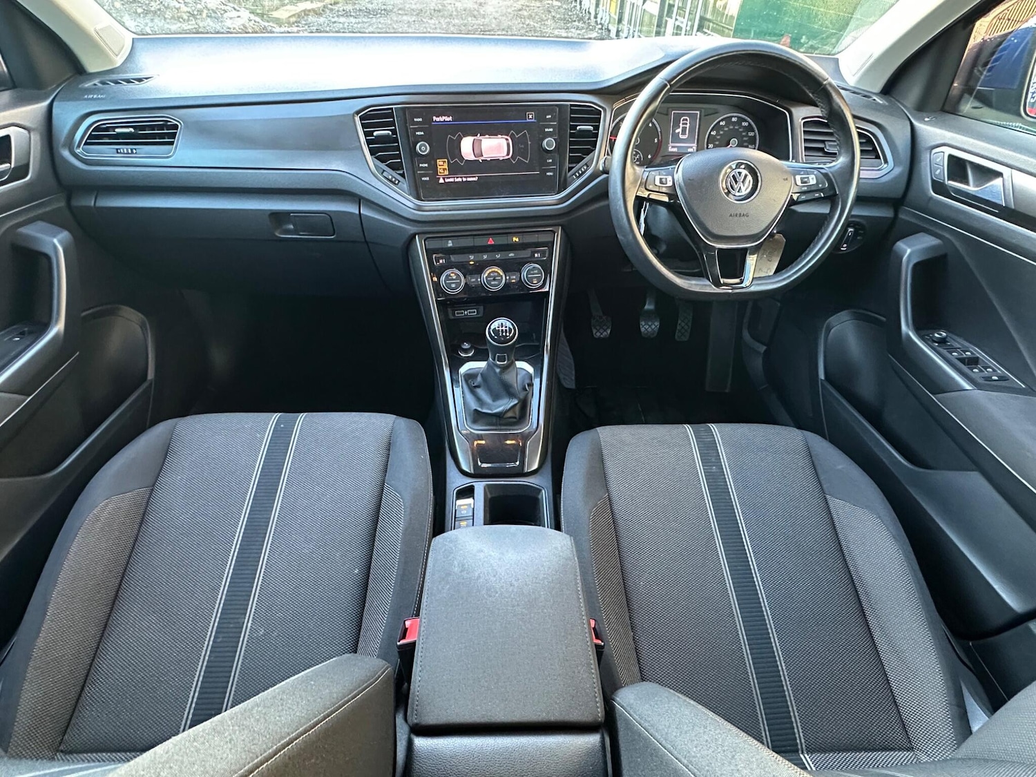 Used Volkswagen T-Roc for sale - 78007728: Photo 27