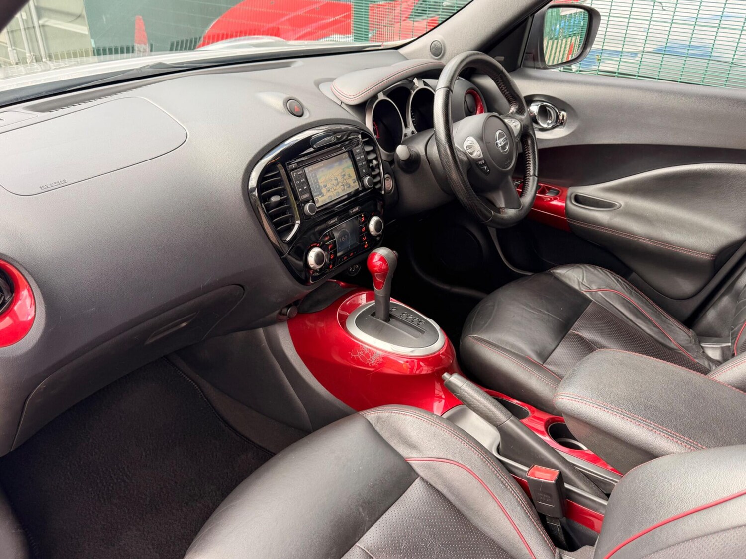 Used Nissan Juke 2015 for sale - 78058791: Photo 25