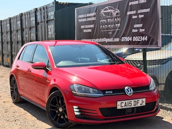 Used Volkswagen Golf 2015 for sale - 79576228: Photo