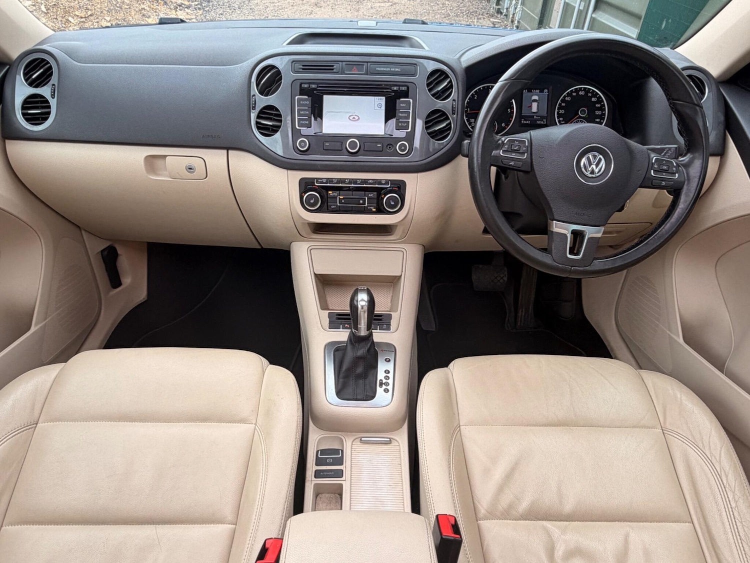 Used Volkswagen Tiguan 2012 for sale - 78115118: Photo 24