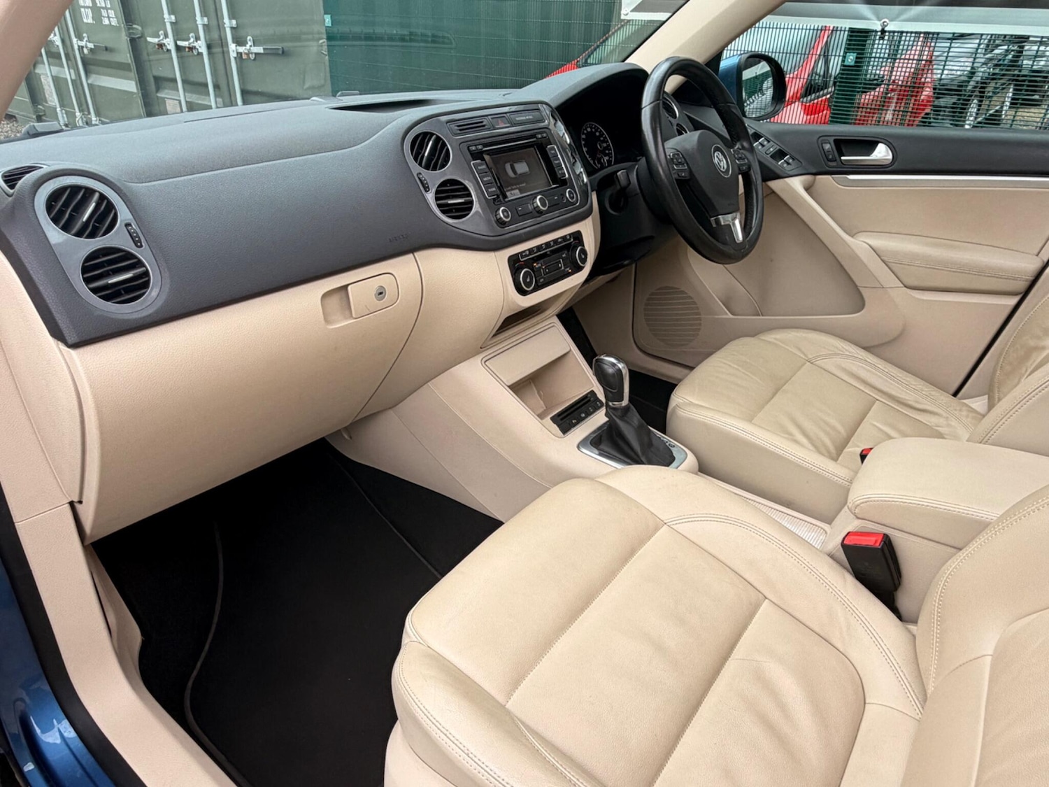 Used Volkswagen Tiguan 2012 for sale - 78115118: Photo 25