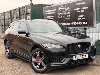 Used Jaguar F-Pace 2017 for sale - 79577302: Photo
