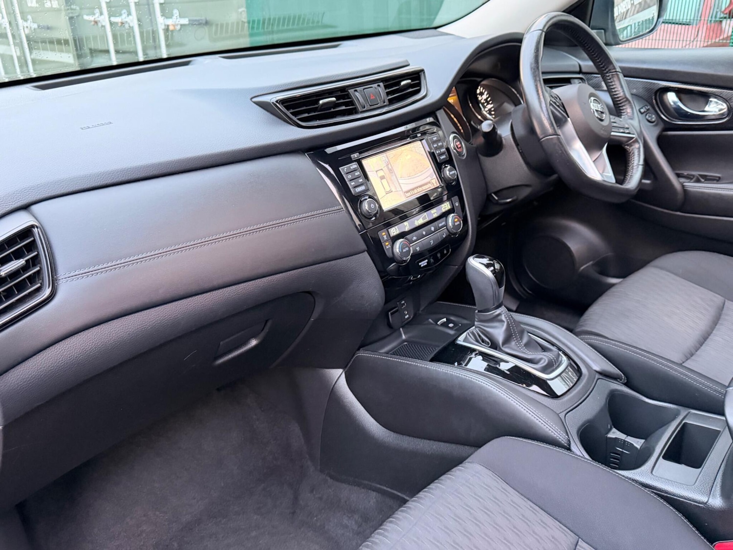 Used Nissan X-Trail for sale - 78007699: Photo 31