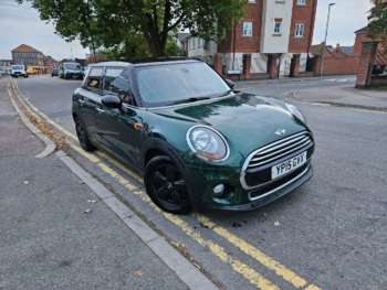 2015 (15) 1.5L Cooper 5dr