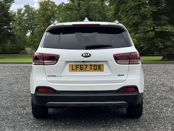 Used Kia Sorento 2017 for sale - 76241459: Photo 4