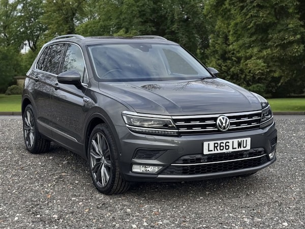 Used Volkswagen Tiguan 2016 for sale - 76304122: Photo 1