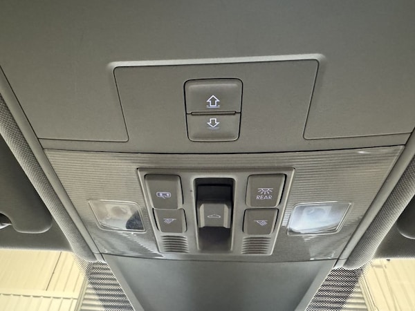 Used Volkswagen Tiguan 2016 for sale - 76304122: Photo 28