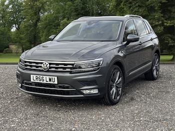 Used Volkswagen Tiguan 2016 for sale - 76304122: Photo 2
