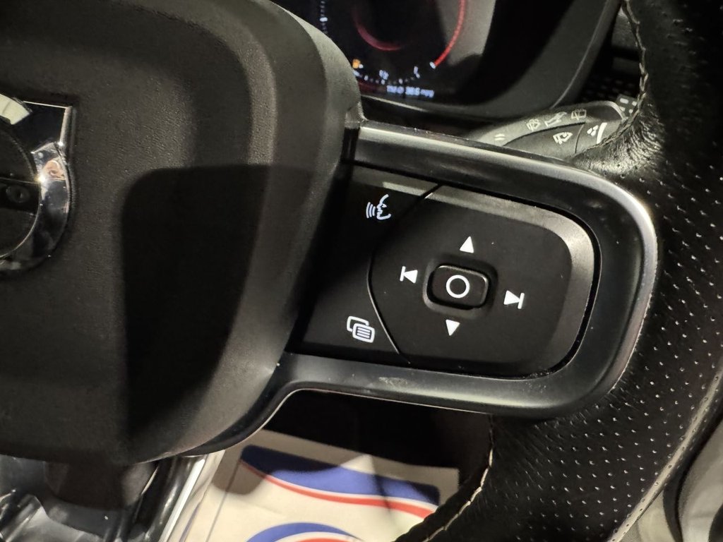 Used Volvo XC40 2021 for sale - 76470270: Photo 20