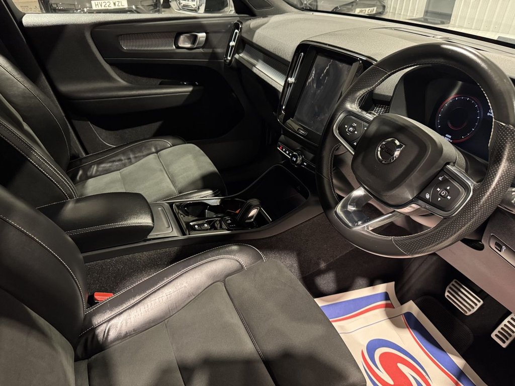 Used Volvo XC40 2021 for sale - 76470270: Photo 8