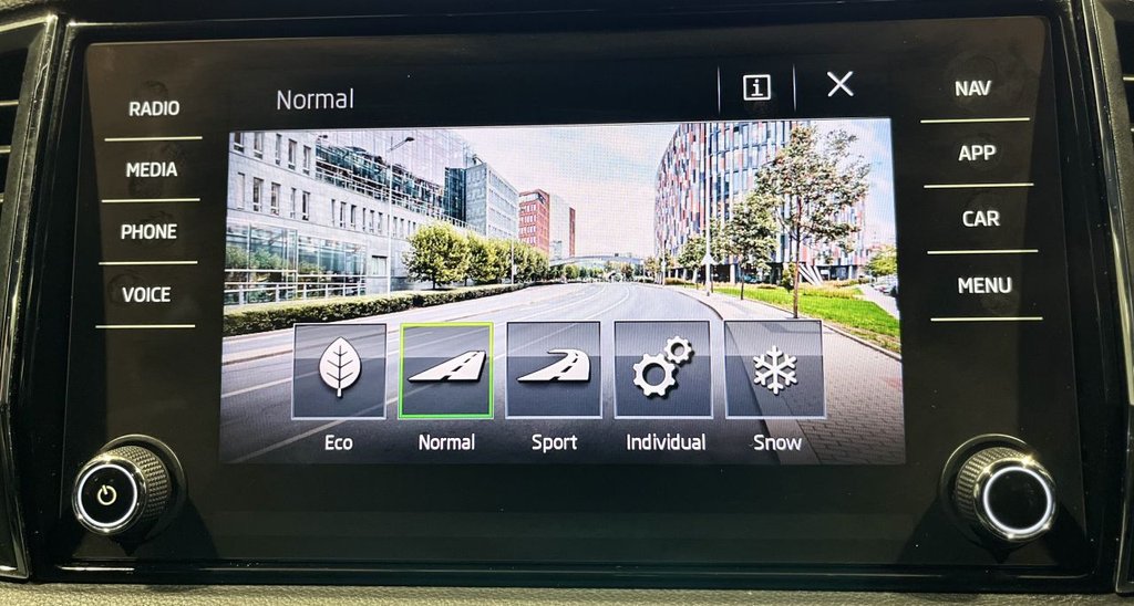 Used Skoda Karoq 2019 for sale - 77614241: Photo 41