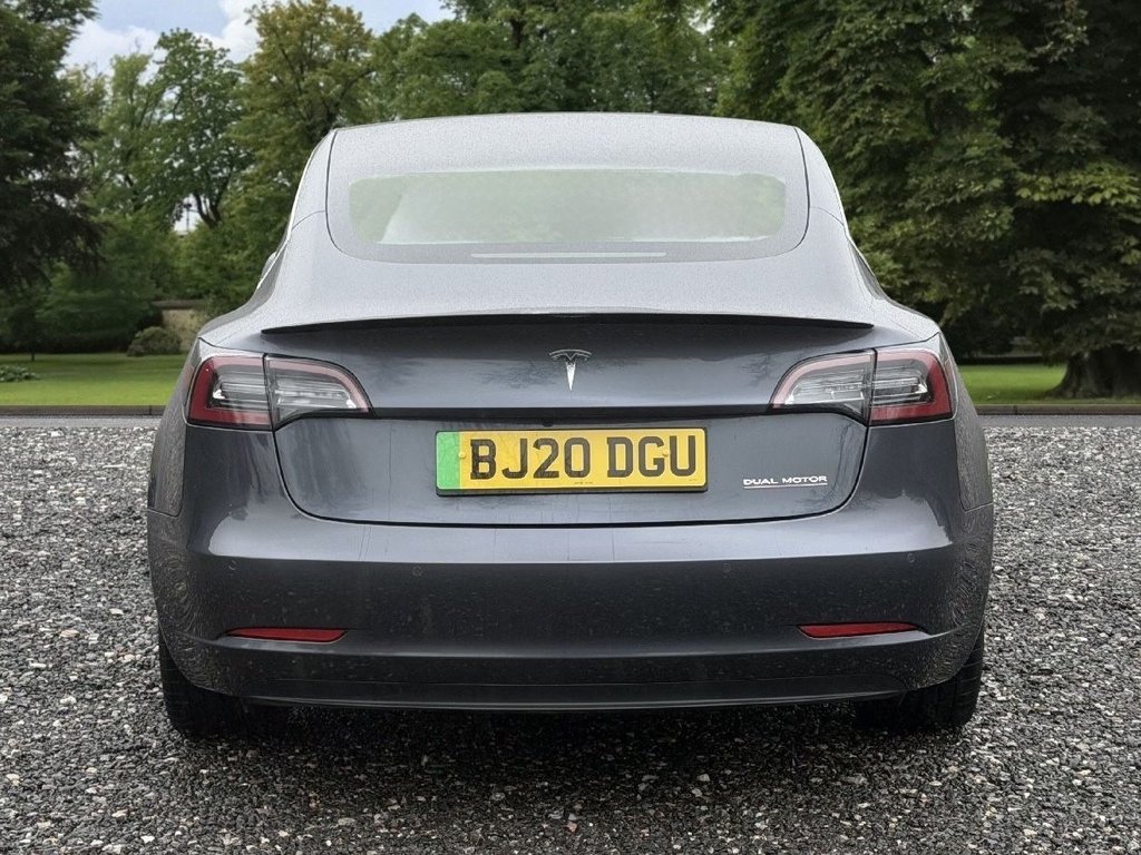 Used Tesla Model 3 2020 for sale - 76768523: Photo 4