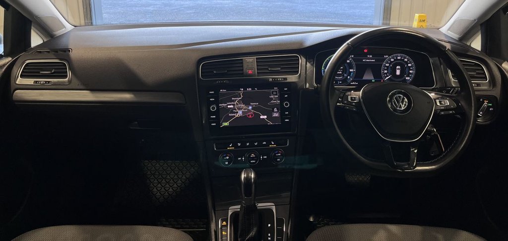 Used Volkswagen Golf 2019 for sale - 77480161: Photo 44