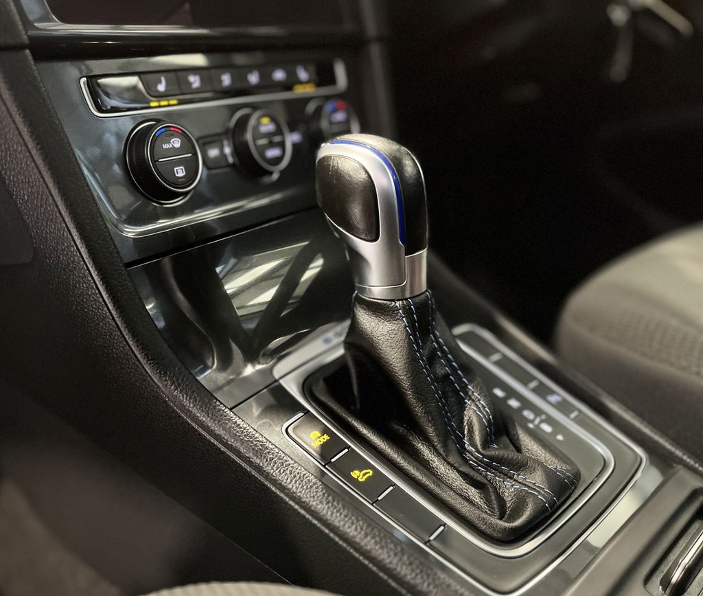 Used Volkswagen Golf 2019 for sale - 77480161: Photo 50