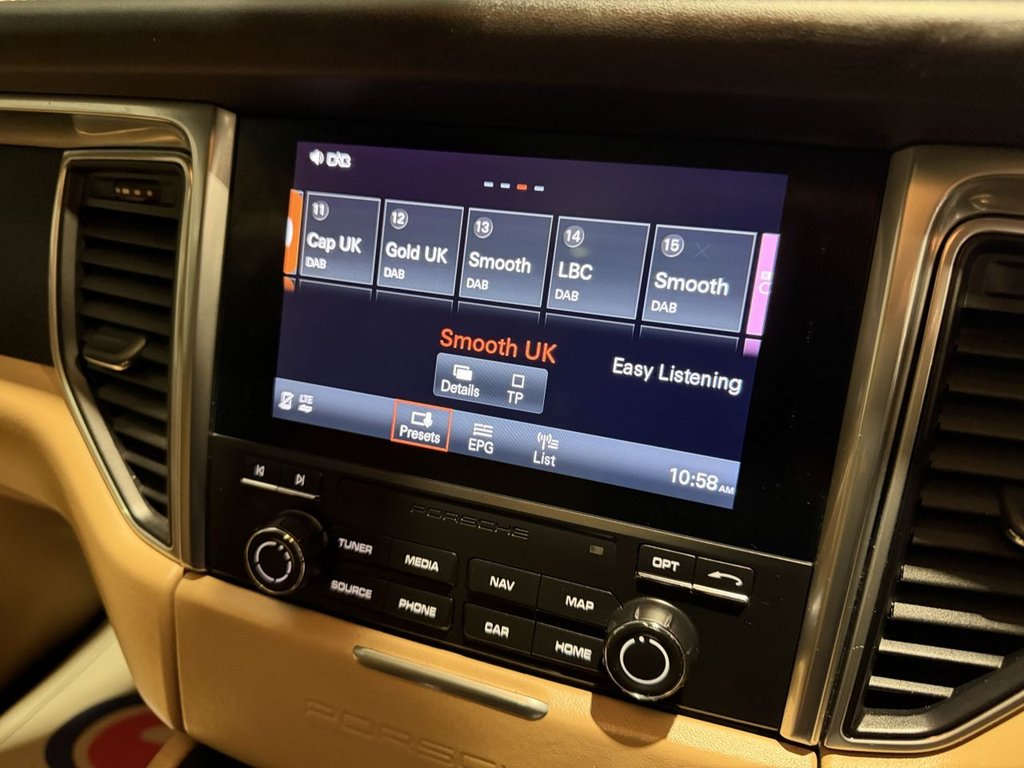 Used Porsche Macan 2018 for sale - 77133121: Photo 20