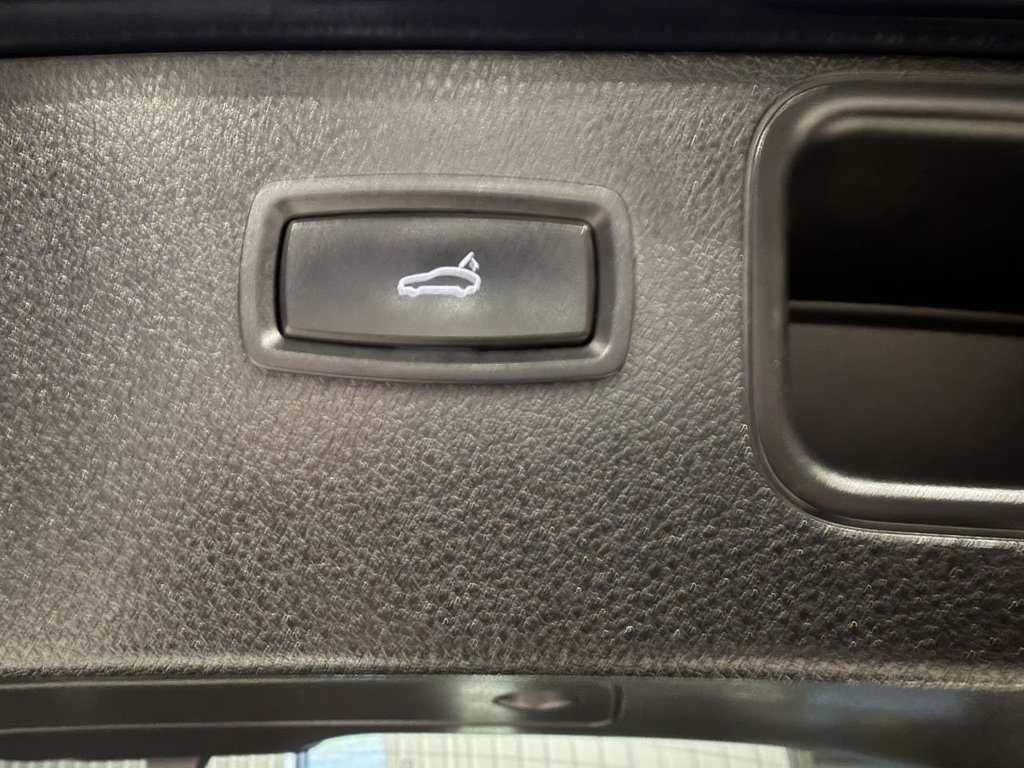 Used Porsche Macan 2018 for sale - 77133121: Photo 32