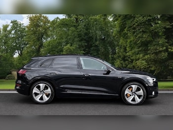 Used Audi e-tron 2019 for sale - 78320438: Photo