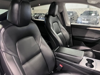 Used Tesla Model Y 2022 for sale - 78401670: Photo