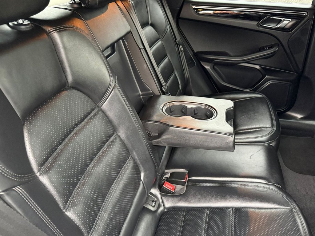 Used Porsche Macan 2015 for sale - 77218570: Photo 26