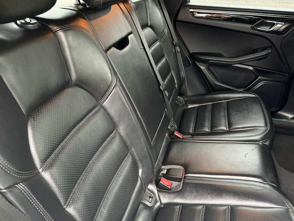 Used Porsche Macan 2015 for sale - 77218570: Photo 27