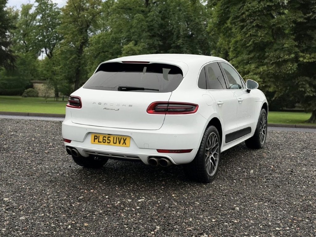 Used Porsche Macan 2015 for sale - 77218570: Photo 4