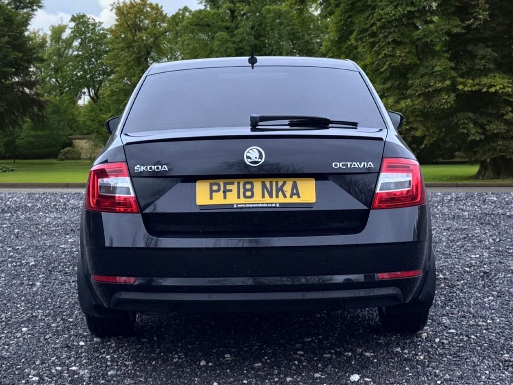Used Skoda Octavia 2018 for sale - 76470359: Photo 4