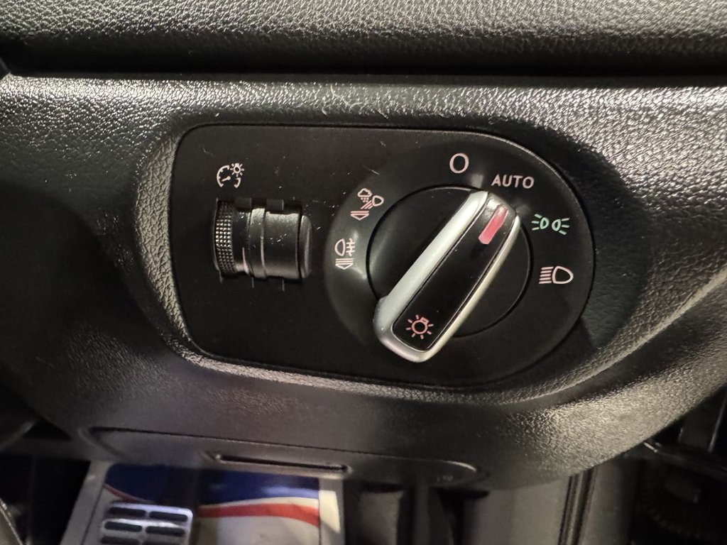 Used Audi Q3 2017 for sale - 76470190: Photo 32