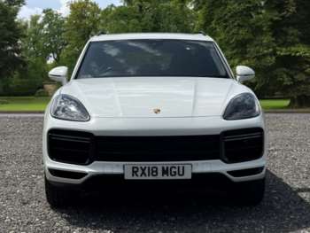 Used Porsche Cayenne 2018 for sale - 75068080: Photo