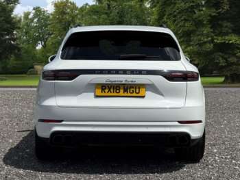 Used Porsche Cayenne 2018 for sale - 75068080: Photo