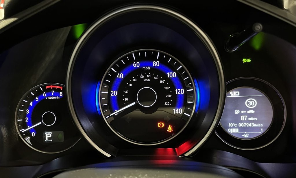 Used Honda Jazz 2018 for sale - 77231991: Photo 20