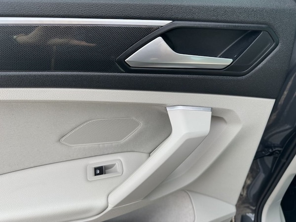 Used Volkswagen Tiguan 2021 for sale - 76068724: Photo 23