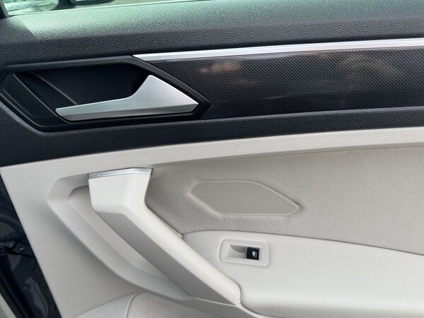 Used Volkswagen Tiguan 2021 for sale - 76068724: Photo 25