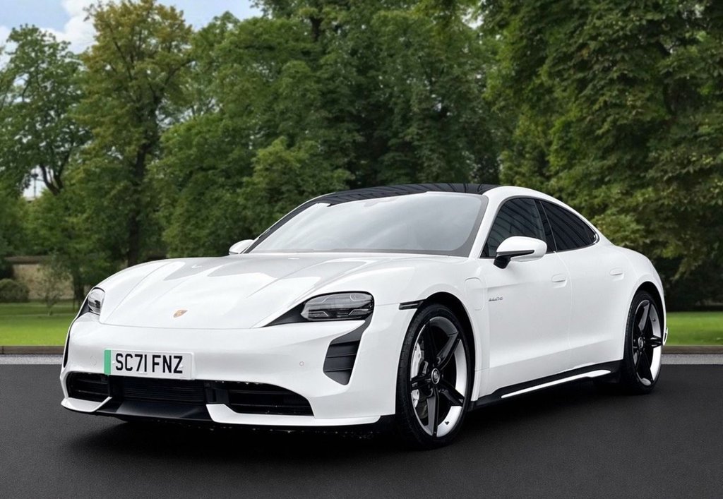 Used Porsche Taycan 2021 for sale - 78149249: Photo 2