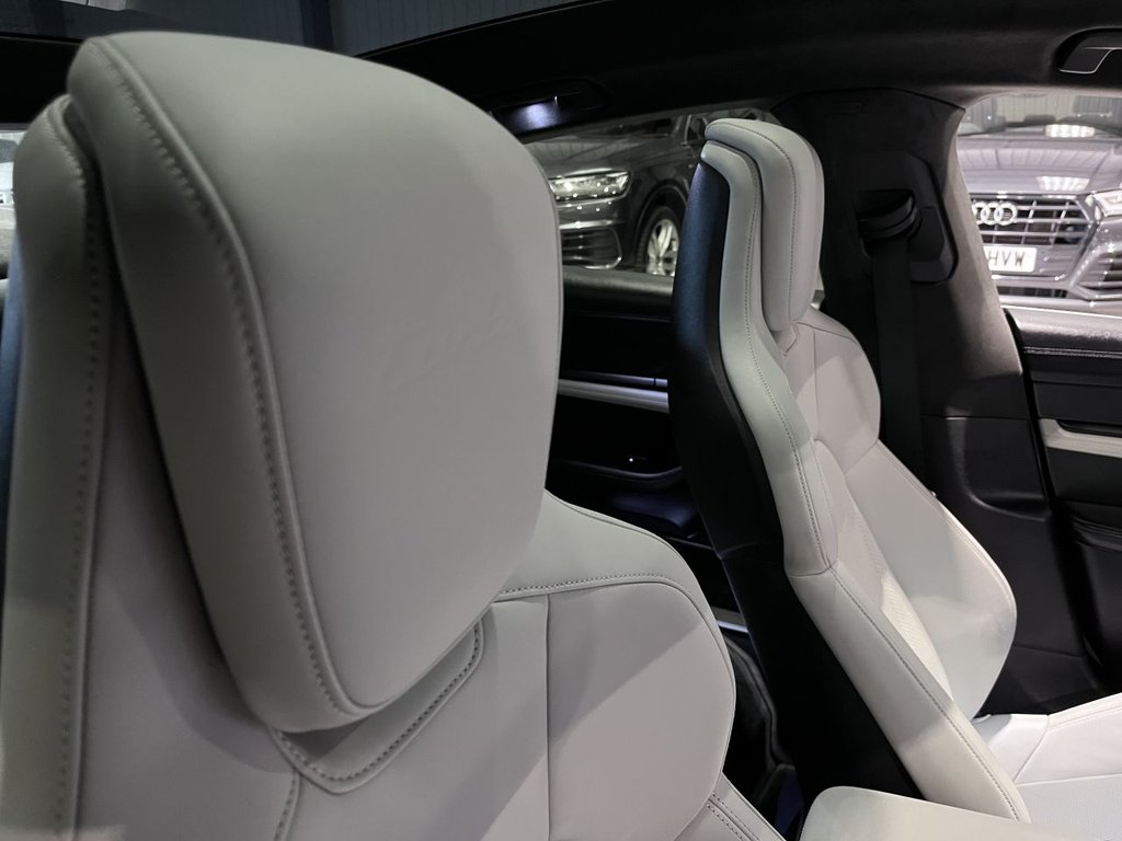 Used Porsche Taycan 2021 for sale - 78149249: Photo 30