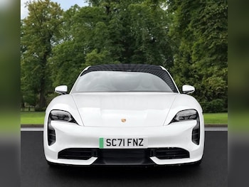 Used Porsche Taycan 2021 for sale - 78149249: Photo