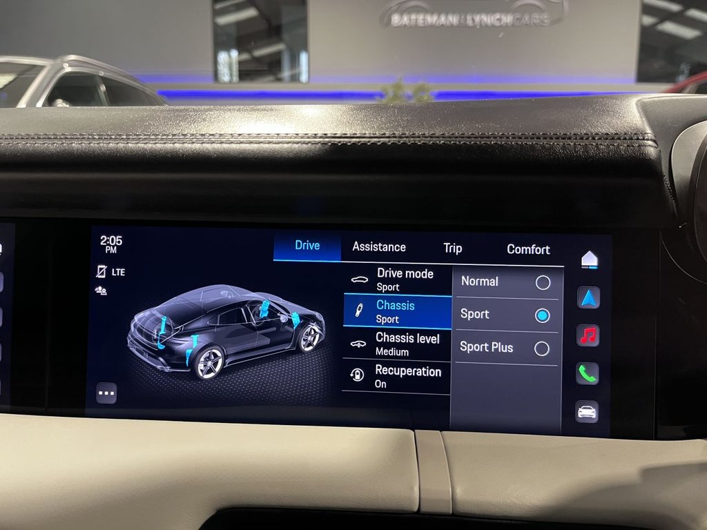 Used Porsche Taycan 2021 for sale - 78149249: Photo 41