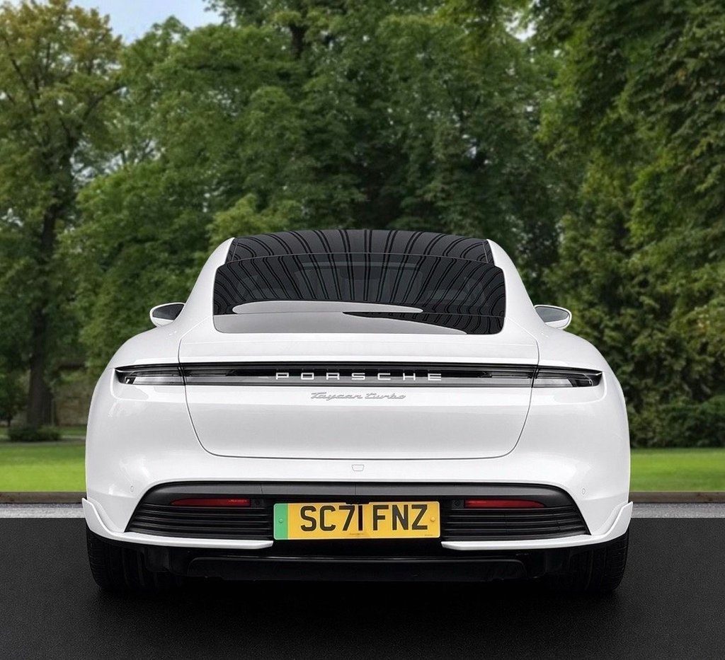 Used Porsche Taycan 2021 for sale - 78149249: Photo 5