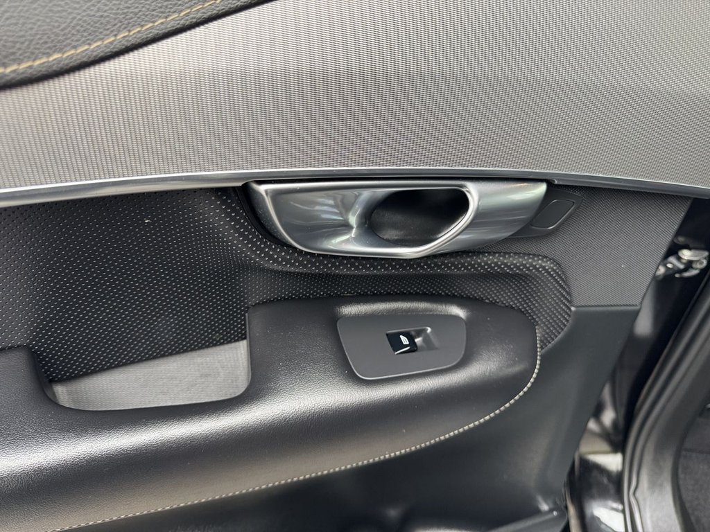 Used Volvo XC90 2022 for sale - 76223558: Photo 28