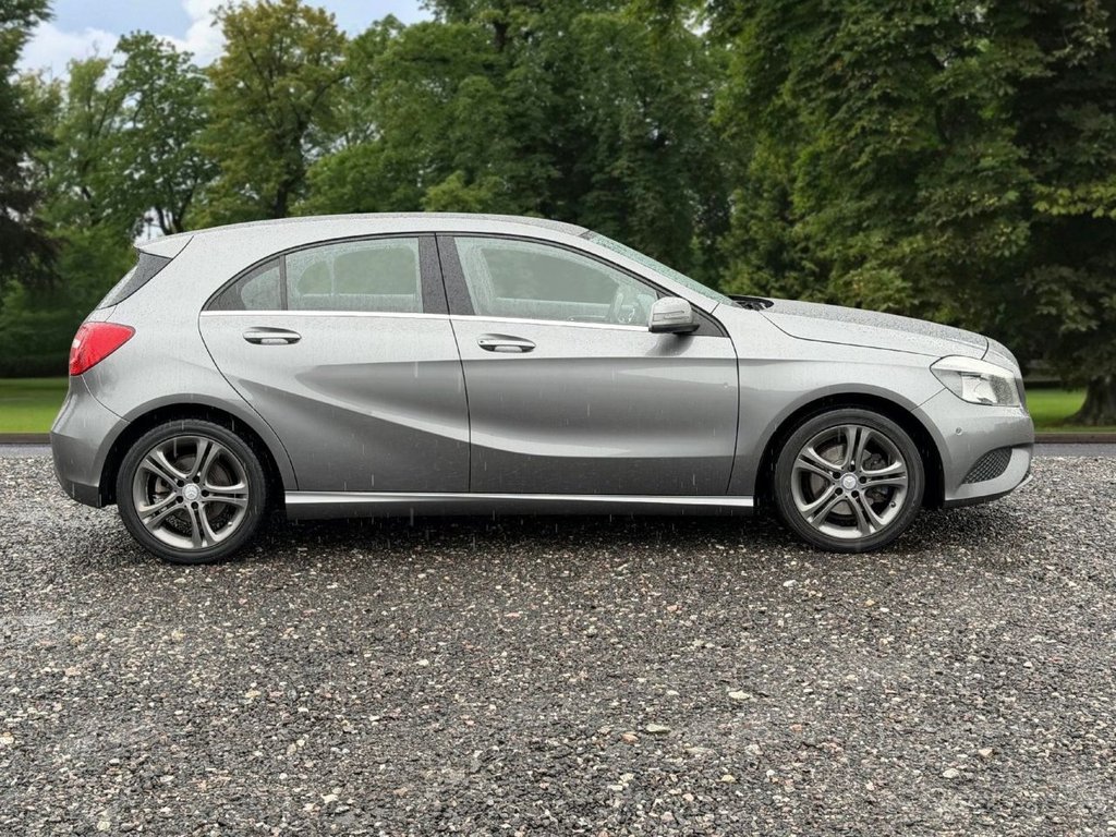 Used Mercedes-Benz A-Class 2014 for sale - 76950562: Photo 4