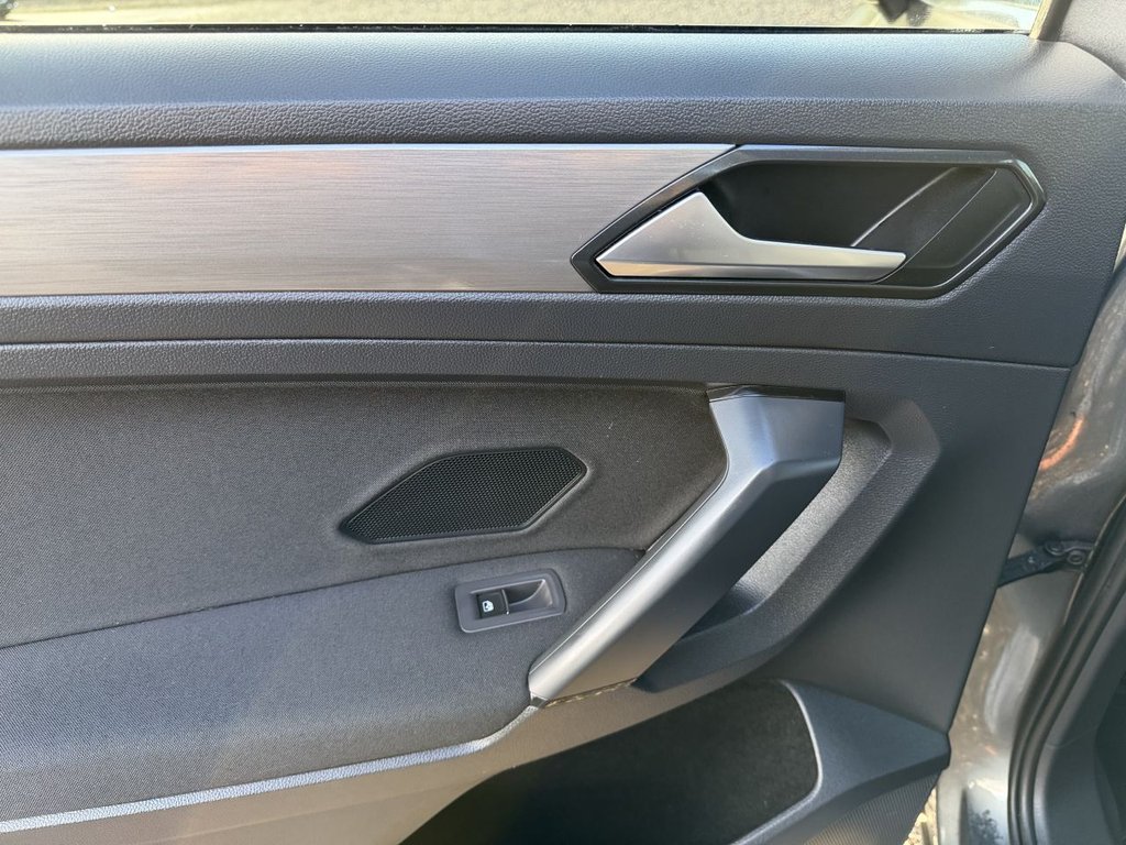 Used Volkswagen Tiguan Allspace 2018 for sale - 76768790: Photo 28