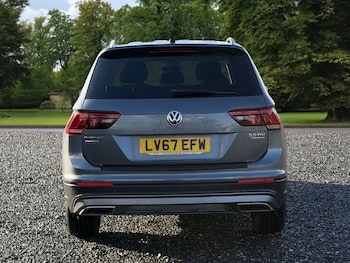 Used Volkswagen Tiguan Allspace 2018 for sale - 76768790: Photo