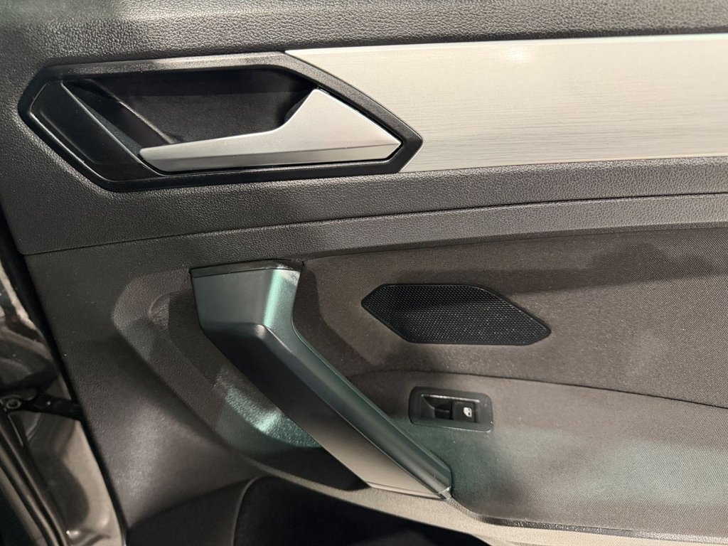 Used Volkswagen Tiguan 2020 for sale - 76841468: Photo 21