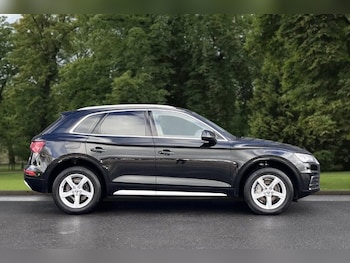 Used Audi Q5 2019 for sale - 77442234: Photo