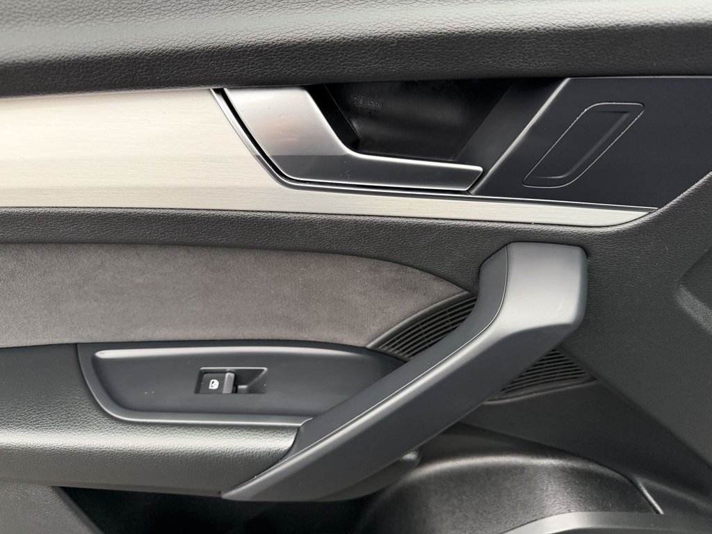 Used Audi Q5 2023 for sale - 76559357: Photo 17