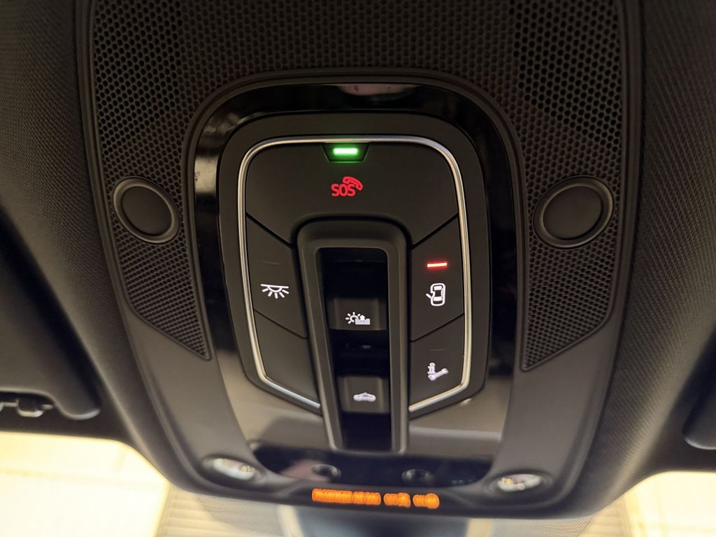 Used Audi Q5 2018 for sale - 76950733: Photo 32