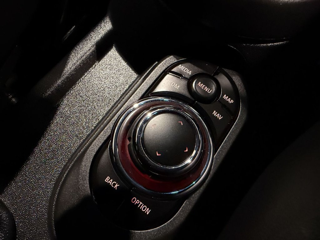 Used MINI Hatch 2021 for sale - 76768503: Photo 27