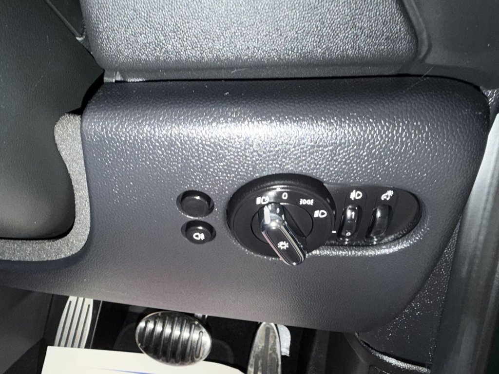 Used MINI Hatch 2021 for sale - 76768503: Photo 30