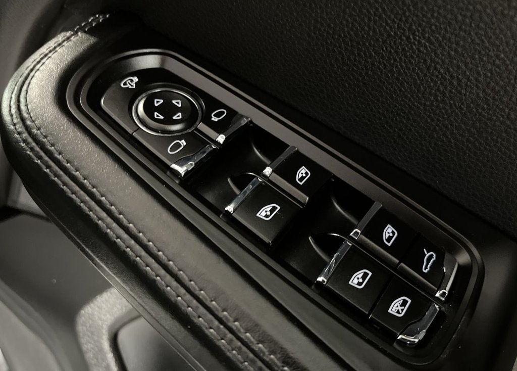 Used Porsche Macan 2016 for sale - 77560530: Photo 15