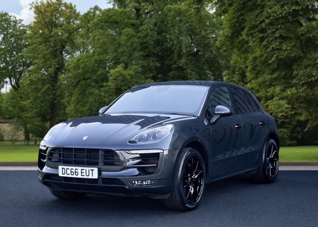 Used Porsche Macan 2016 for sale - 77560530: Photo 2