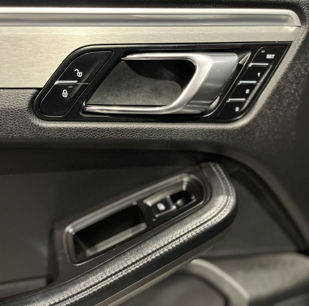 Used Porsche Macan 2016 for sale - 77560530: Photo 49